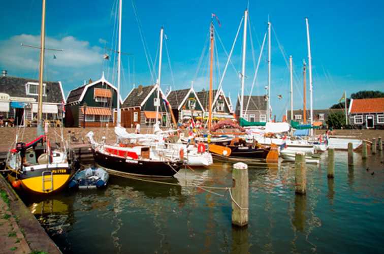 טיסה ישירה לאמסטרדם