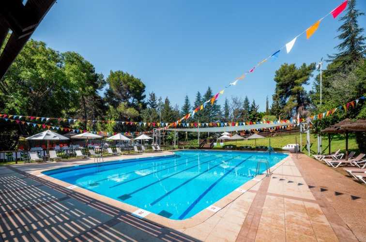 מלון אחוזת אסיינדה ביער